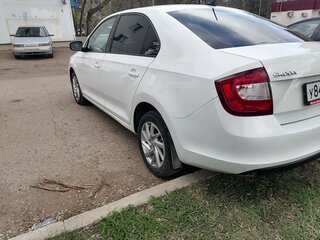 2017 Skoda Rapid I Рестайлинг, белый, 999000 рублей, вид 5