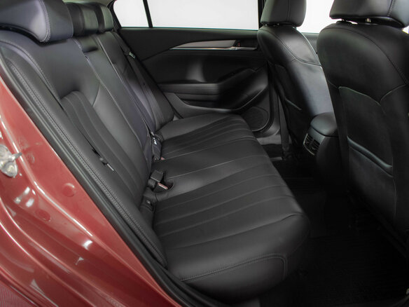 2018 Mazda 6 III (GJ) Рестайлинг 2, красный, 2333000 рублей - вид 9