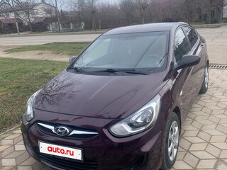 2012 Hyundai Solaris I, пурпурный, 780000 рублей, вид 1