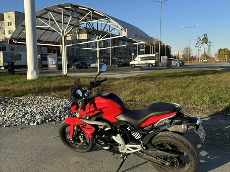 2020 BMW G 310 R, красный, 470000 рублей, вид 3
