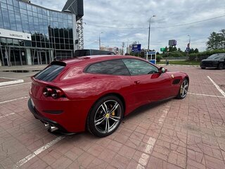 2019 Ferrari GTC4Lusso, пурпурный, 22500000 рублей, вид 3