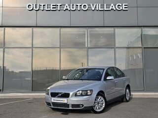 Volvo S40 II