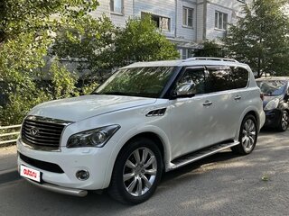 2011 Infiniti QX56 II, белый, 2200000 рублей, вид 2