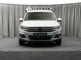 2013 Volkswagen Tiguan I Рестайлинг, серебристый, 1070000 рублей, вид 3