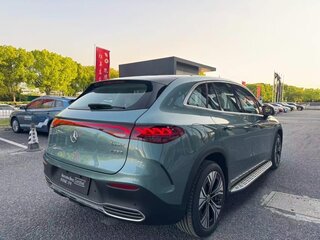 2024 Mercedes-Benz EQE SUV 500, зелёный, 8695000 рублей, вид 2