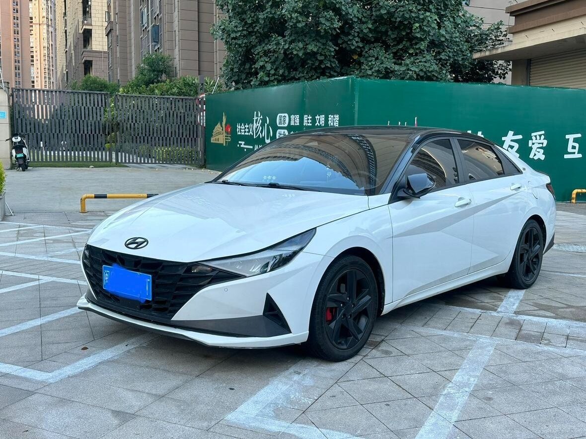 Открыть фотографии: Hyundai Elantra VII (CN7)