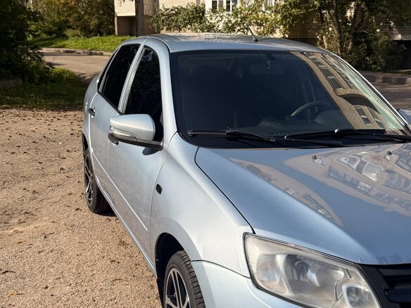 2013 Lada (ВАЗ) Granta I, голубой, 300000 рублей - вид 1