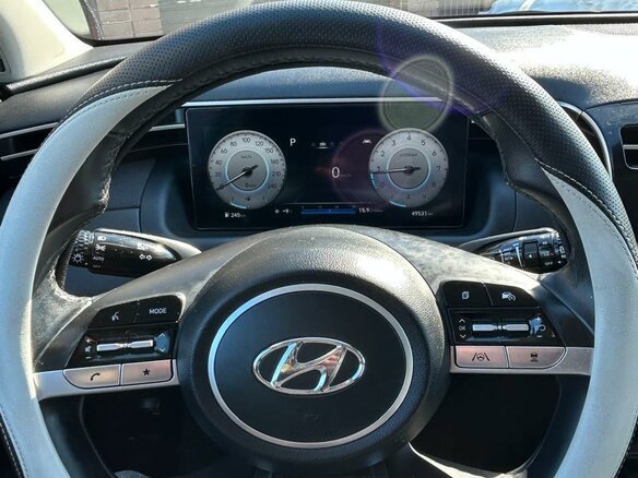 2022 Hyundai Tucson IV, чёрный, 2250000 рублей - вид 8