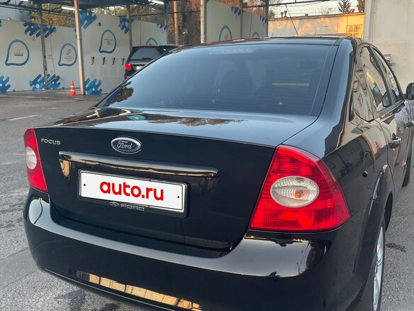 2011 Ford Focus II Рестайлинг, чёрный, 655000 рублей - вид 7
