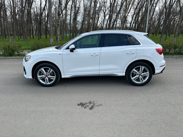 2020 Audi Q3 45 TFSI II (F3), белый, 3400000 рублей - вид 4