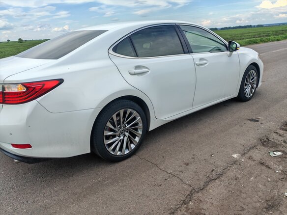 2014 Lexus ES 250 VI, белый, 2500000 рублей - вид 3