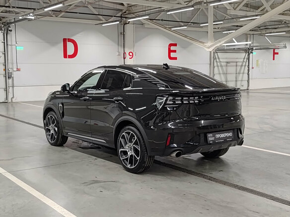 2023 Lynk & Co 05, чёрный, 3330000 рублей - вид 6