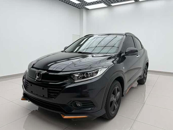 Открыть фотографии: Honda Vezel I Рестайлинг