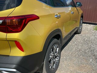 2020 Kia Seltos I, жёлтый, 2100000 рублей, вид 2
