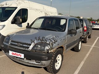 2005 Chevrolet Niva I, серебристый, 210000 рублей, вид 2