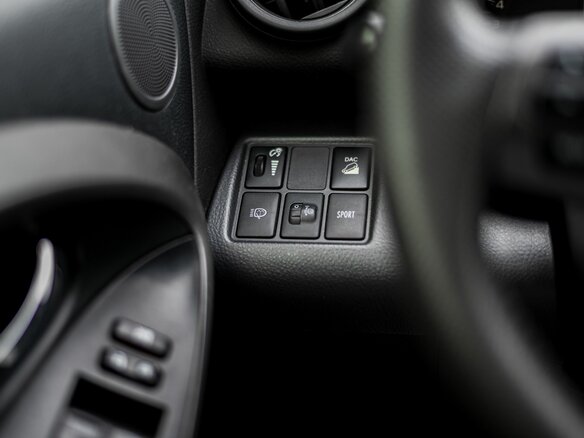 2012 Toyota RAV4 III (XA30) Рестайлинг, коричневый, 1160000 рублей - вид 11