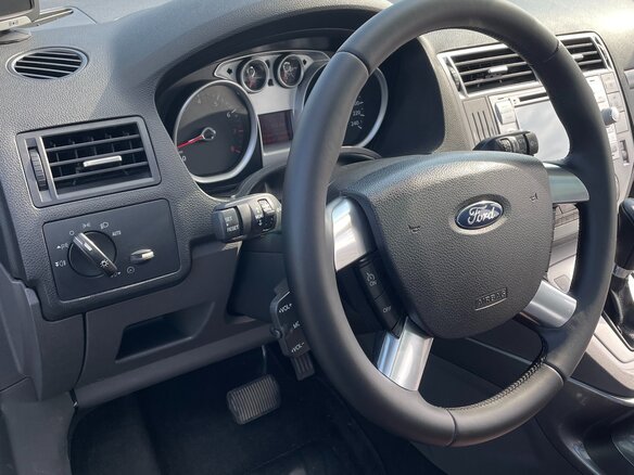2011 Ford Kuga I, чёрный, 1220000 рублей - вид 16