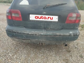 1997 Volvo V40 I, зелёный, 115000 рублей, вид 3