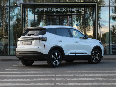 2025 Chery Tiggo 4 I Рестайлинг 2, белый, 1800000 рублей, вид 3