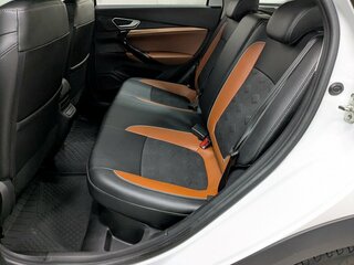 2024 Lada (ВАЗ) Vesta SW Cross I Рестайлинг (NG), белый, 1425000 рублей, вид 5