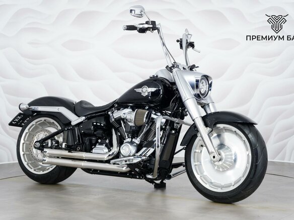 2018 Harley-Davidson Fat Boy, чёрный, 1899000 рублей - вид 4