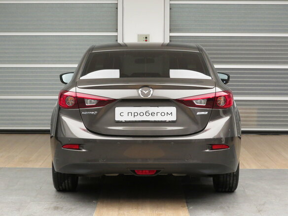2018 Mazda 3 III (BM) Рестайлинг, коричневый, 1610000 рублей - вид 19
