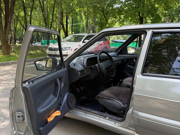 2006 Lada (ВАЗ) 2114, бежевый, 180000 рублей - вид 16