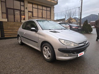 2004 Peugeot 206, серебристый, 220000 рублей, вид 1