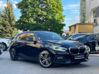 2019 BMW 1 серии 118i III (F40), чёрный, 2399000 рублей, вид 1