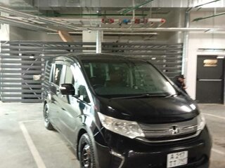 2016 Honda Stepwgn V, чёрный, 1630000 рублей, вид 2