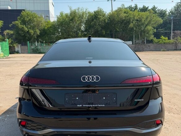 2026 Audi A6 VI (C9), чёрный, 9200000 рублей - вид 4