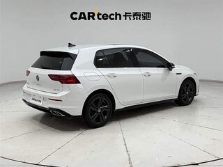 2022 Volkswagen Golf VIII, белый, 1810000 рублей, вид 2