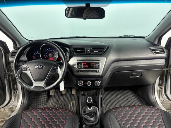 2016 Kia Rio III Рестайлинг, серебристый, 960000 рублей - вид 12