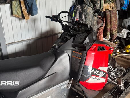 2015 Polaris 550 Voyageur 155, красный, 800000 рублей, вид 1