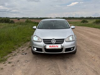 2008 Volkswagen Jetta V, серебристый, 600000 рублей, вид 2