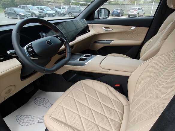 2025 Changan CS75 Plus IV, серый, 4099900 рублей - вид 8