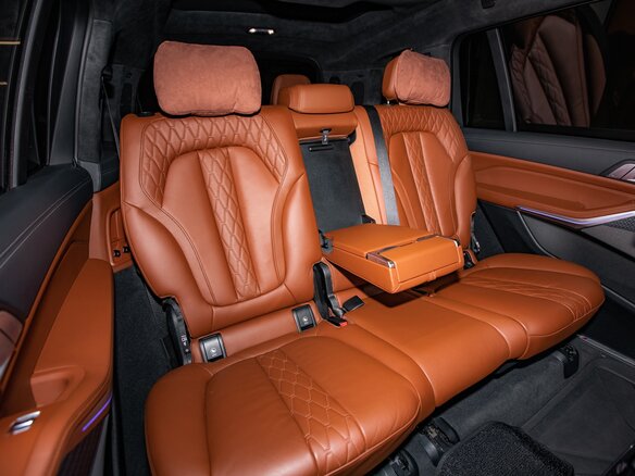 2020 BMW X7 40i I (G07), чёрный - вид 22