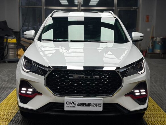 2023 Jetour X70 S I Рестайлинг, белый, 1300000 рублей - вид 1