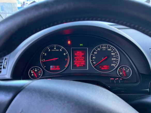 2003 Audi A4 II (B6), серый, 500000 рублей - вид 9