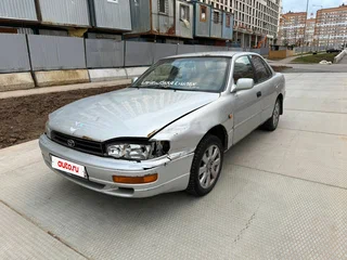 1992 Toyota Camry III (XV10), серебристый, 105000 рублей, вид 1