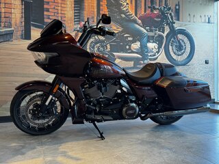 2024 Harley-Davidson CVO Road Glide, коричневый, 5450000 рублей, вид 3
