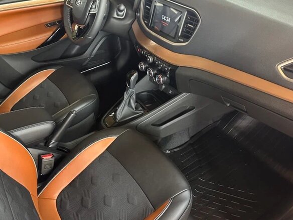2024 Lada (ВАЗ) Vesta SW Cross I Рестайлинг (NG), чёрный, 1650000 рублей - вид 2