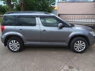 2012 Skoda Yeti I, серый, 730000 рублей, вид 1