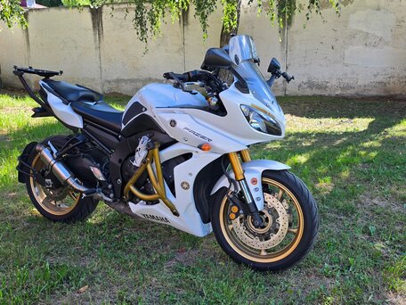 2012 Yamaha FZ8, белый, 600000 рублей, вид 5