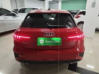 2021 Audi A3 Sportback 35 TFSI IV (8Y), красный, 1420000 рублей, вид 3