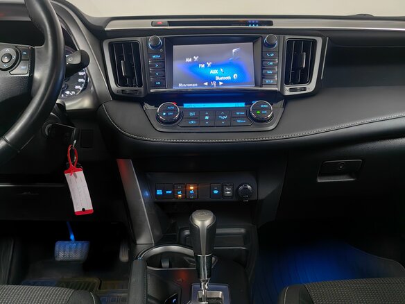 2016 Toyota RAV4 IV (XA40) Рестайлинг, белый, 1999000 рублей - вид 10