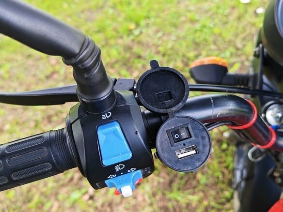 2025 TMBK Alpha, красный, 60000 рублей - вид 7