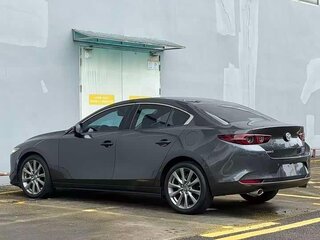 2022 Mazda 3 Axela IV (BP), серый, 1776055 рублей, вид 5