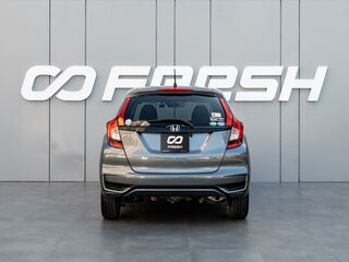 2019 Honda Fit III Рестайлинг, серый, 1290000 рублей, вид 4