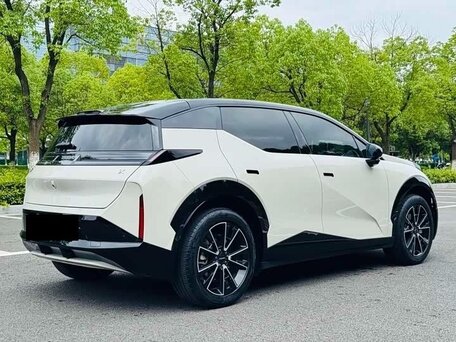 2025 Zeekr X 66 kWh I, белый, 3980000 рублей, вид 4